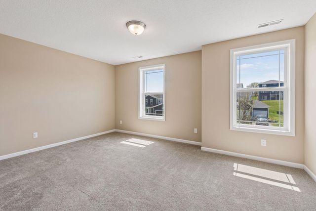 9046 Meadows Drive, Victoria, MN 55386