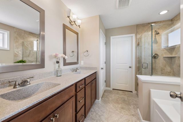 9046 Meadows Drive, Victoria, MN 55386