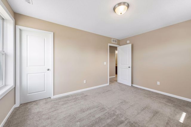 9046 Meadows Drive, Victoria, MN 55386