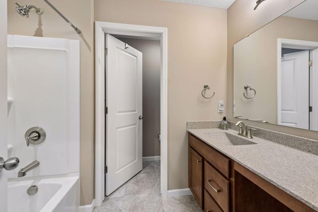 9046 Meadows Drive, Victoria, MN 55386