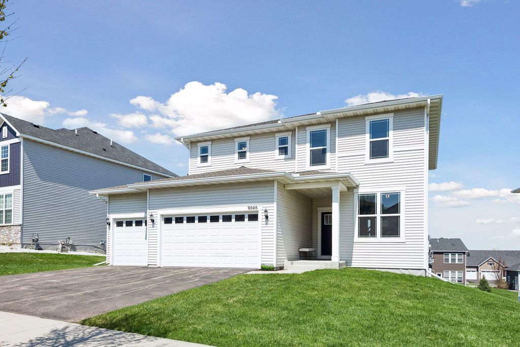 9046 Meadows Drive, Victoria, MN 55386
