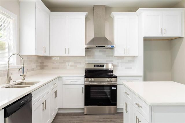 866 Capitol View Avenue NW, Atlanta, GA 30318