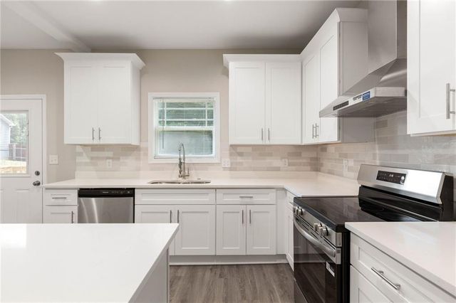 866 Capitol View Avenue NW, Atlanta, GA 30318