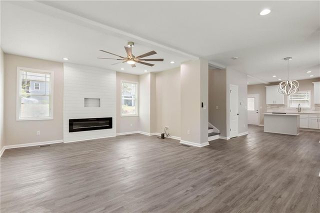 866 Capitol View Avenue NW, Atlanta, GA 30318