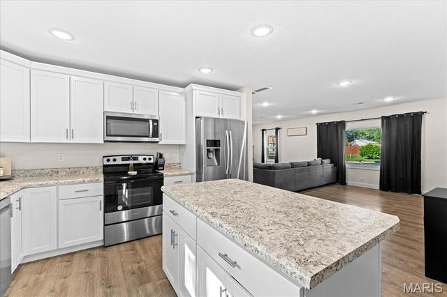 5514 Pontiac Drive, Fairview Heights, IL 62208