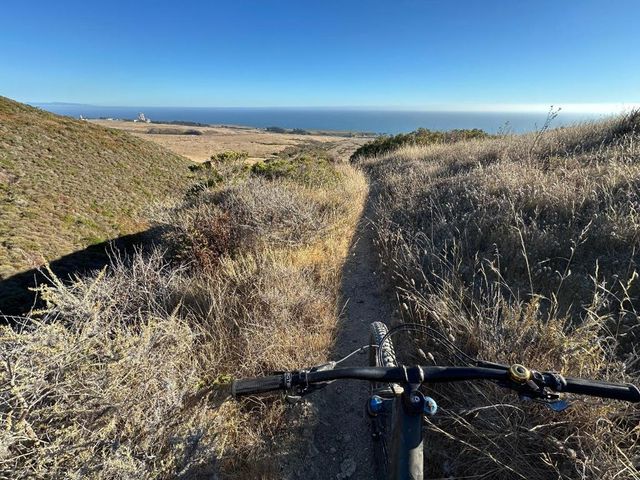 14 3rd Avenue, Davenport, CA 95017