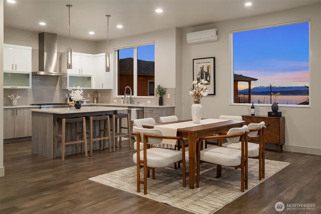 2144 NW 201st Street, Shoreline, WA 98177