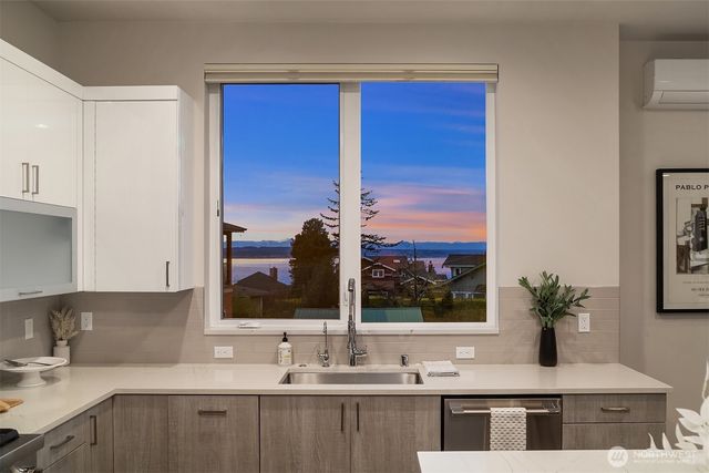 2144 NW 201st Street, Shoreline, WA 98177