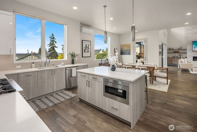 2144 NW 201st Street, Shoreline, WA 98177