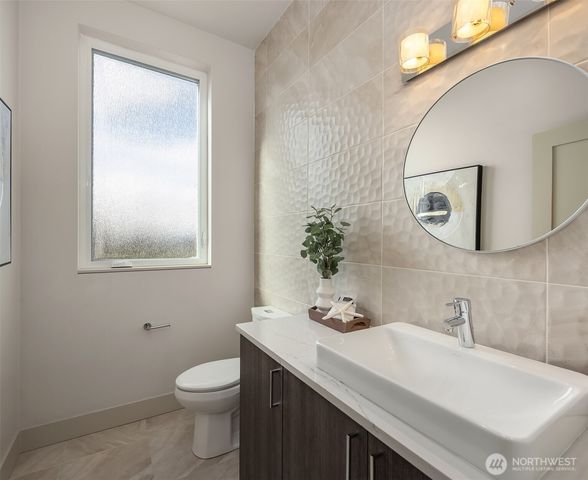 2144 NW 201st Street, Shoreline, WA 98177