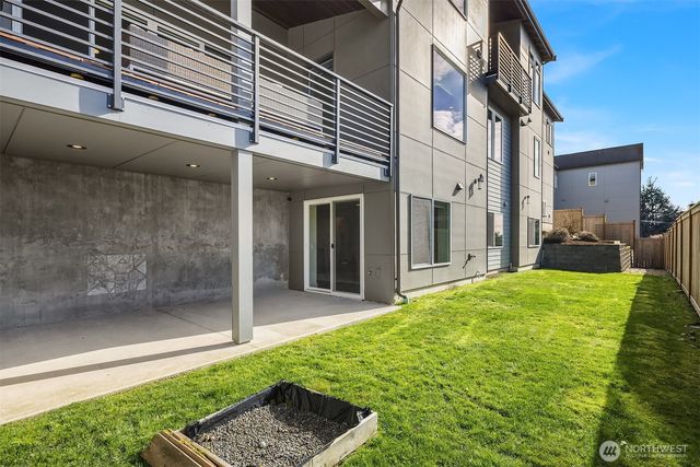 2144 NW 201st Street, Shoreline, WA 98177