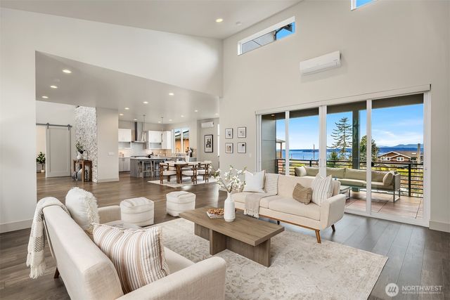 2144 NW 201st Street, Shoreline, WA 98177