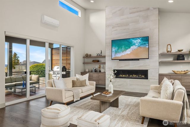 2144 NW 201st Street, Shoreline, WA 98177