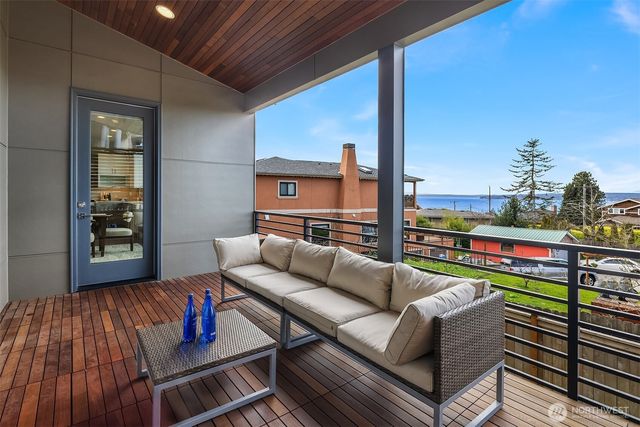 2144 NW 201st Street, Shoreline, WA 98177