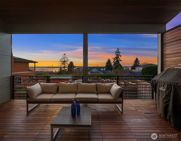 2144 NW 201st Street, Shoreline, WA 98177