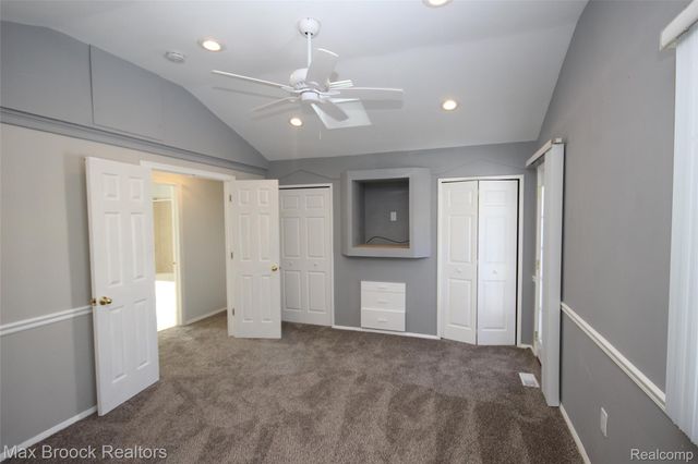 2120 DAINTREE Avenue, West Bloomfield Charter Township, MI 48323