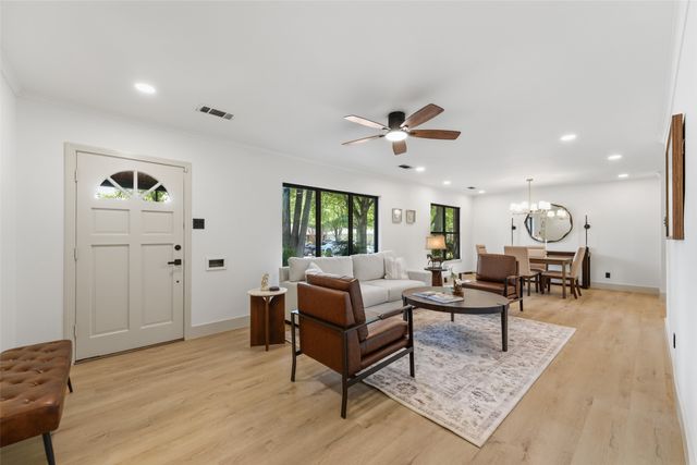 1711 Quadrangle Drive, Dallas, TX 75228