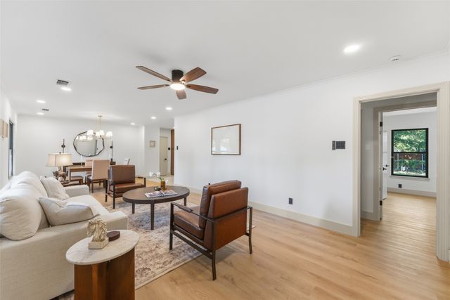 1711 Quadrangle Drive, Dallas, TX 75228