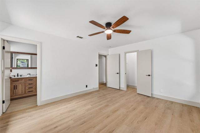 1711 Quadrangle Drive, Dallas, TX 75228