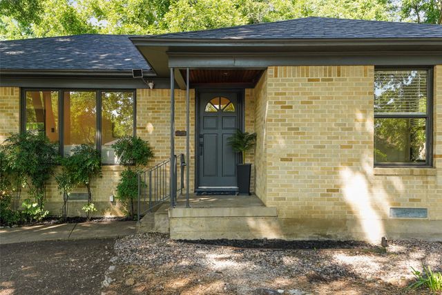 1711 Quadrangle Drive, Dallas, TX 75228