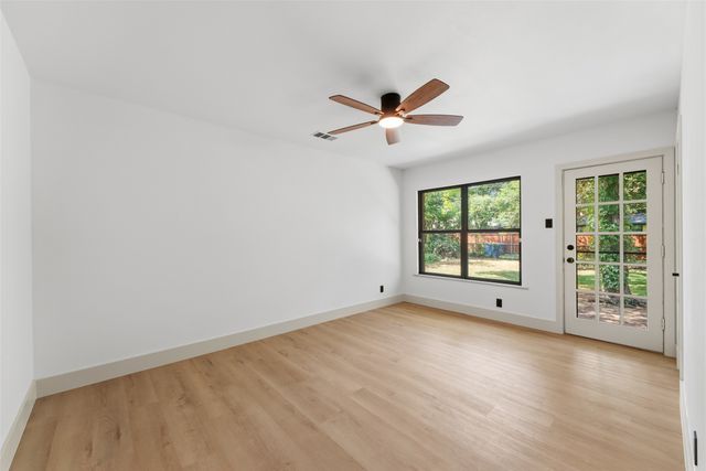 1711 Quadrangle Drive, Dallas, TX 75228