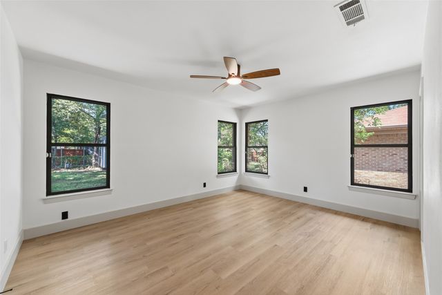 1711 Quadrangle Drive, Dallas, TX 75228