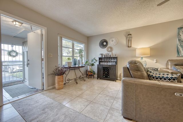 5037 ALFRED Drive, West Palm Beach, FL 33417