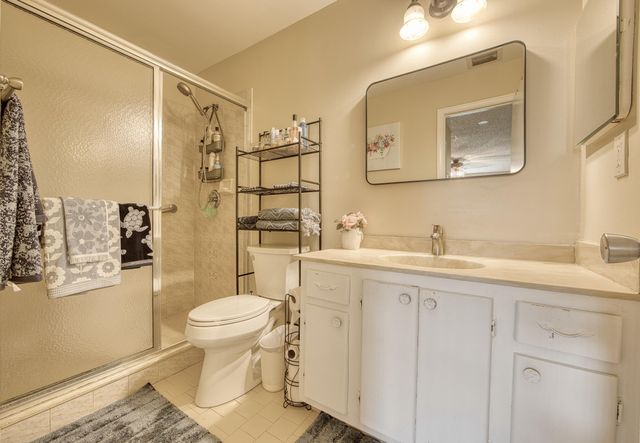 5037 ALFRED Drive, West Palm Beach, FL 33417