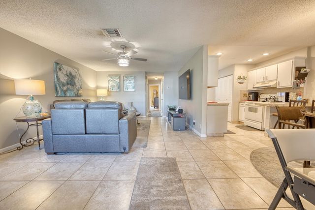 5037 ALFRED Drive, West Palm Beach, FL 33417