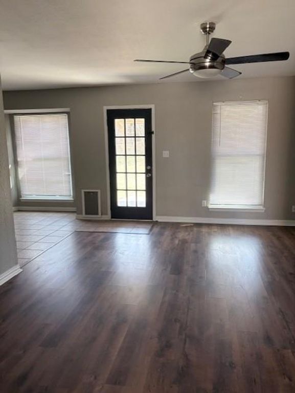 1917 Castle Gate CIR, San Marcos, TX 78666