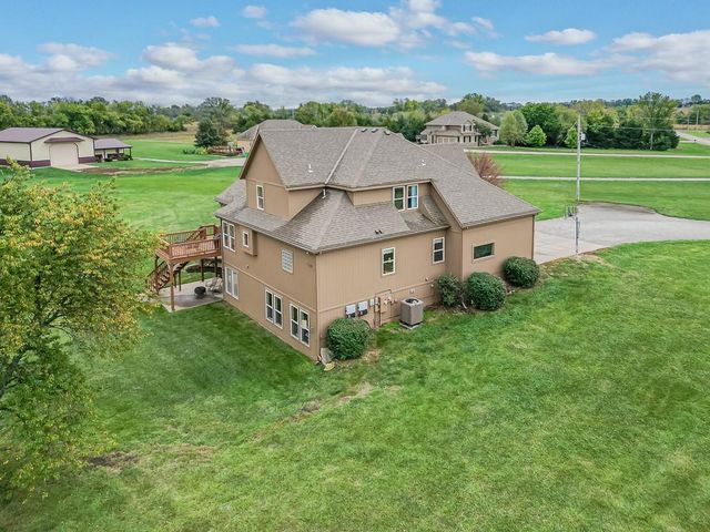 924 E 1938th Road, Eudora, KS 66025