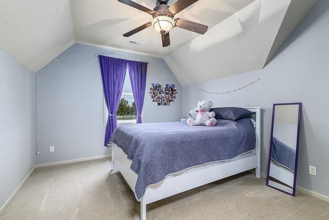 924 E 1938th Road, Eudora, KS 66025