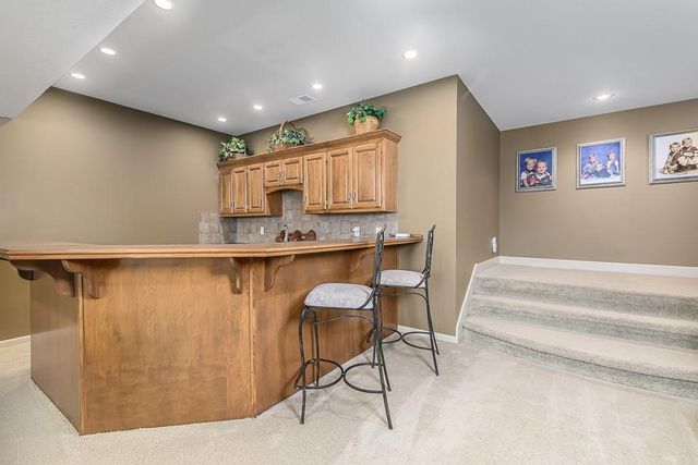 924 E 1938th Road, Eudora, KS 66025