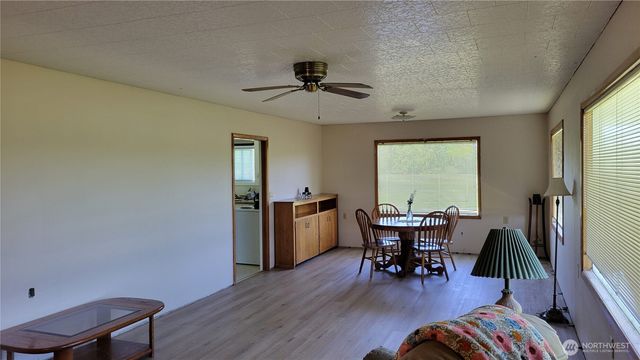 1296 US HWY 12, Chehalis, WA 98532