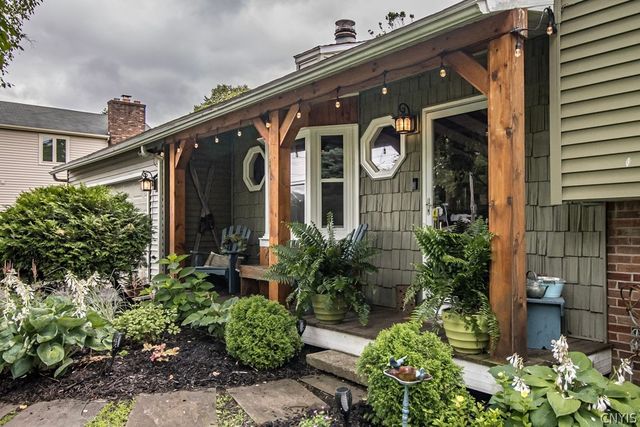 8244 East Seneca, Manlius, NY 13104