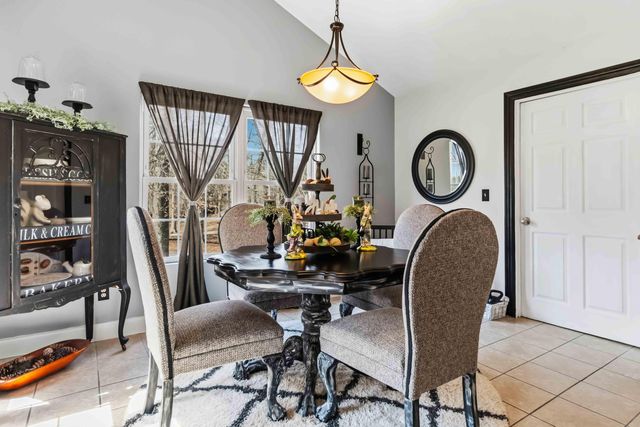 398 Carriage Lane, Jamestown, KY 42629