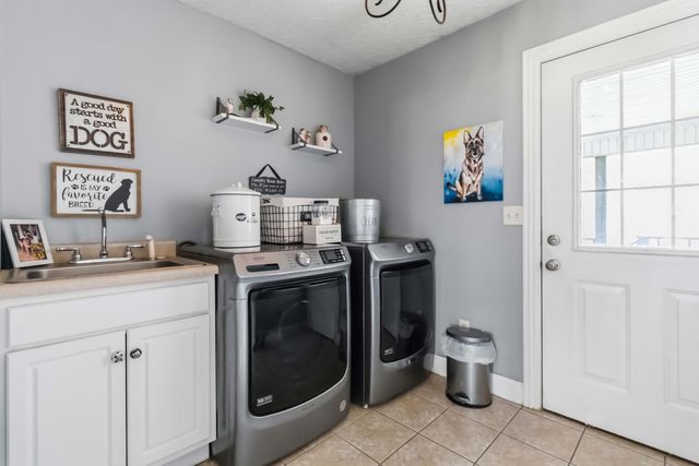 398 Carriage Lane, Jamestown, KY 42629