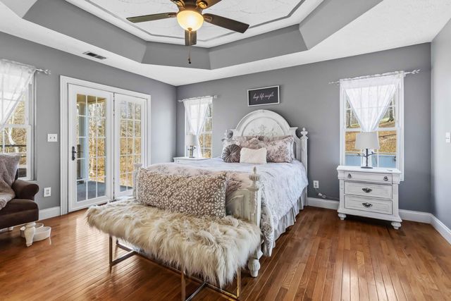 398 Carriage Lane, Jamestown, KY 42629