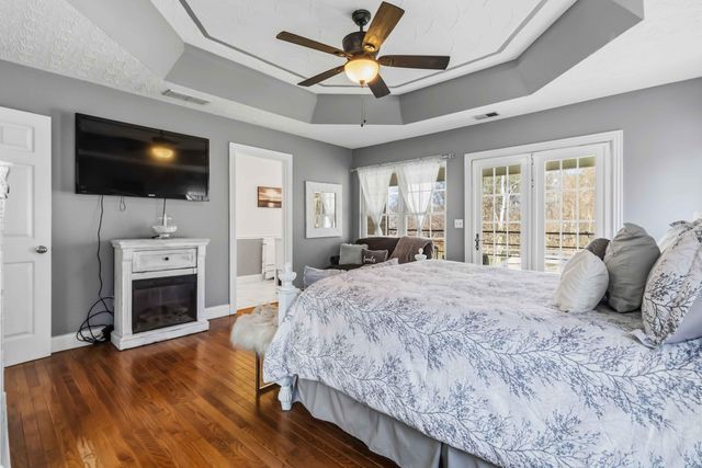 398 Carriage Lane, Jamestown, KY 42629