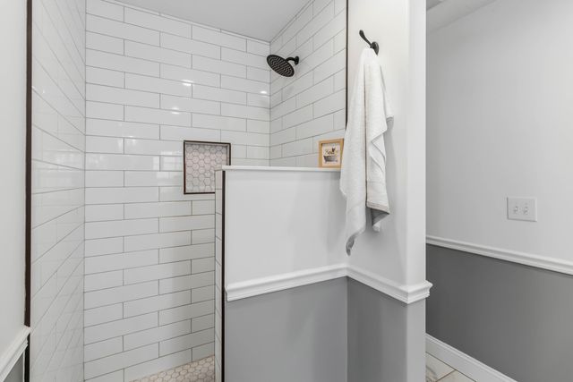 398 Carriage Lane, Jamestown, KY 42629