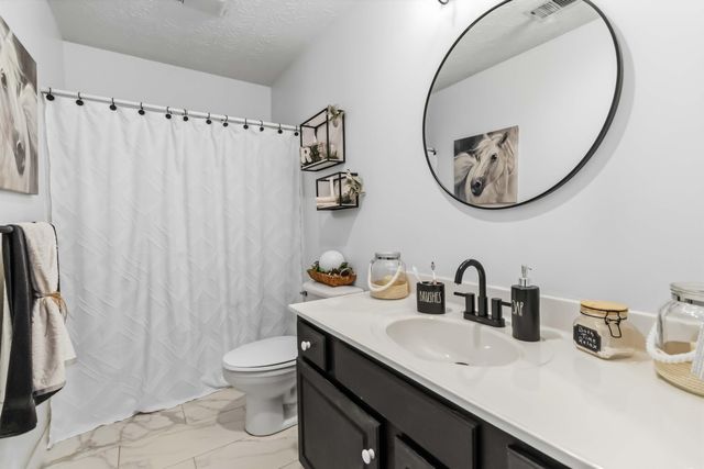 398 Carriage Lane, Jamestown, KY 42629