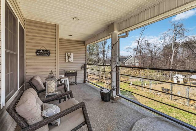 398 Carriage Lane, Jamestown, KY 42629