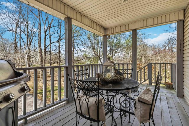 398 Carriage Lane, Jamestown, KY 42629