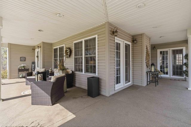 398 Carriage Lane, Jamestown, KY 42629