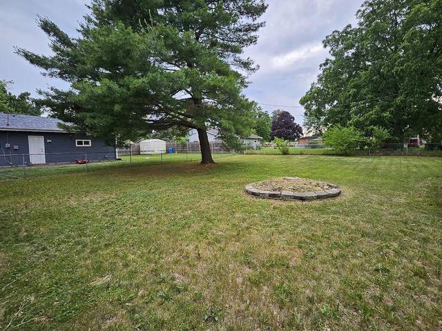 1844 Garden Drive, Janesville, WI 53546