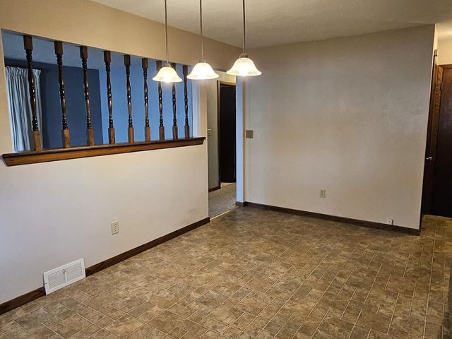 1844 Garden Drive, Janesville, WI 53546
