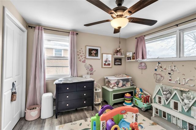 21 Eisenhower Drive, Lockport City, NY 14094