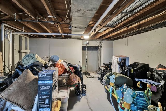 21 Eisenhower Drive, Lockport City, NY 14094