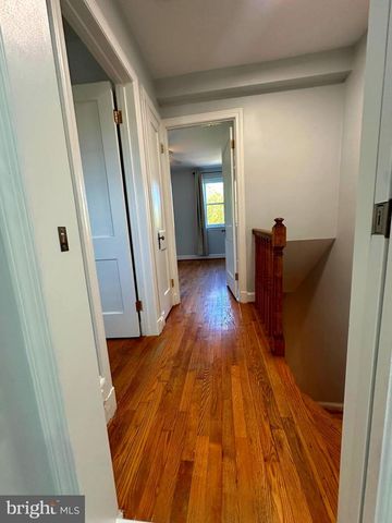7 CLIFFORD AVE, Alexandria, VA 22305