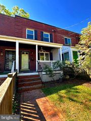 7 CLIFFORD AVE, Alexandria, VA 22305